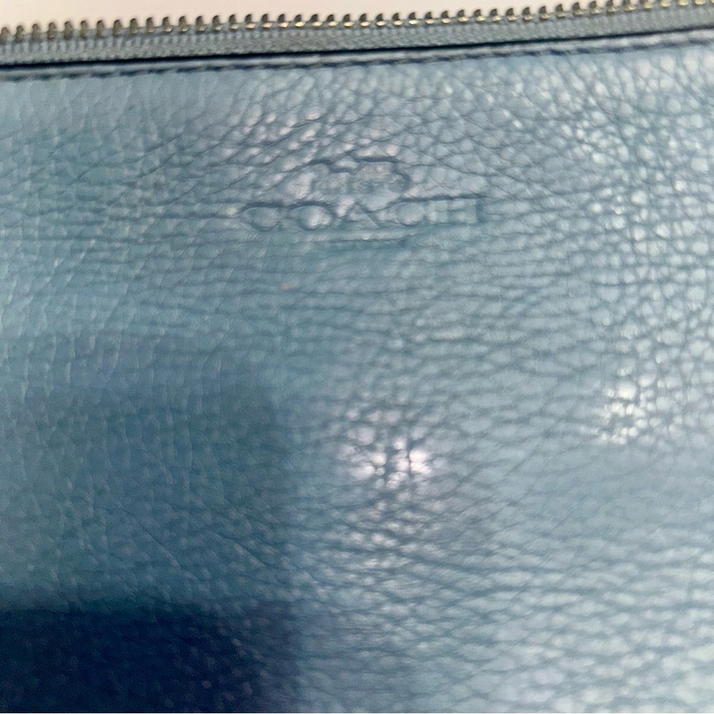 Coach Blue Pebble Leather Double Zip Wristlet Cosmetic Pouch Organizer